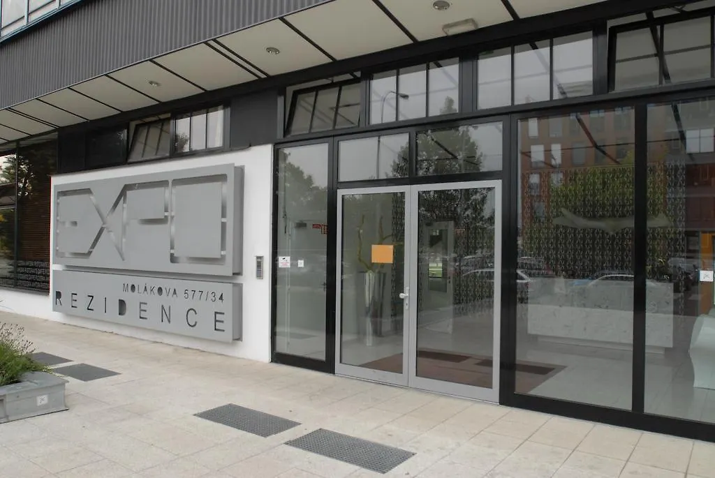 Love Studio By The Metro
