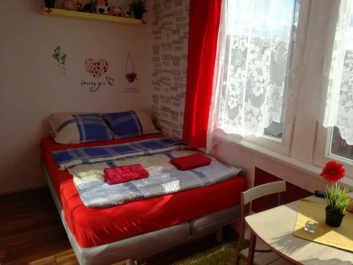 Love Studio By The Metro Czech Republic