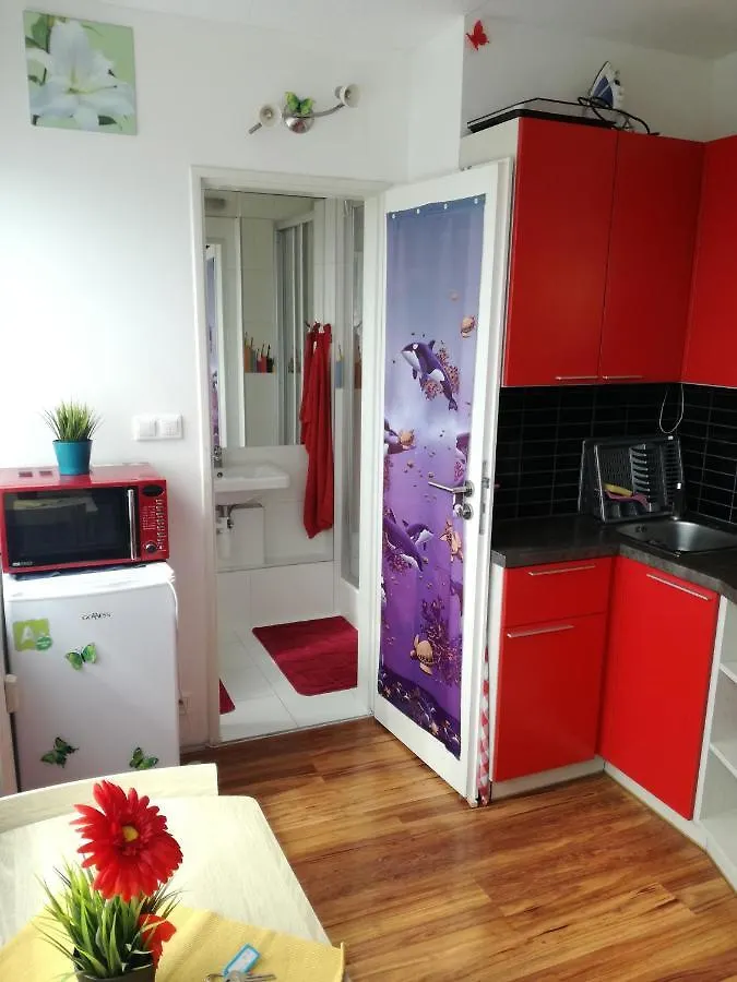 Love Studio By The Metro 0*, Prague Czech Republic